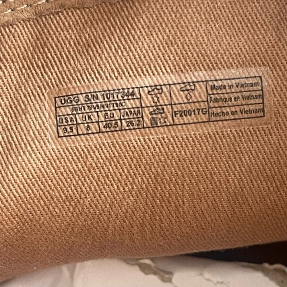 UGG Australia DALEY Gracen Womens tan Suede Comfort Knee High Ride Boots Sz 9.5